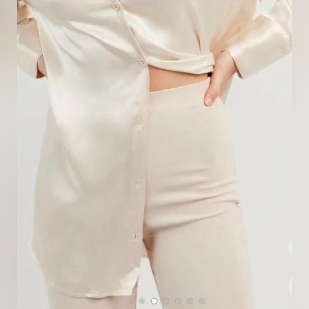Dissh Hicks Crepe Flare Pant - Picture 2 of 5